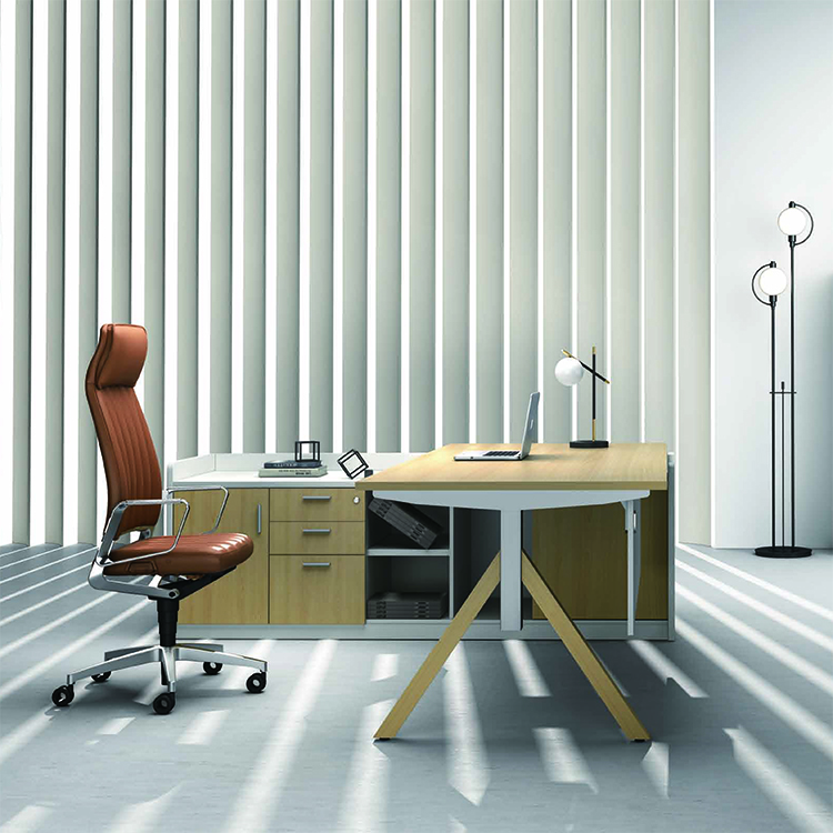 Nueva combinación original de escritorio y silla de oficina Mesa moderna simple para empleados